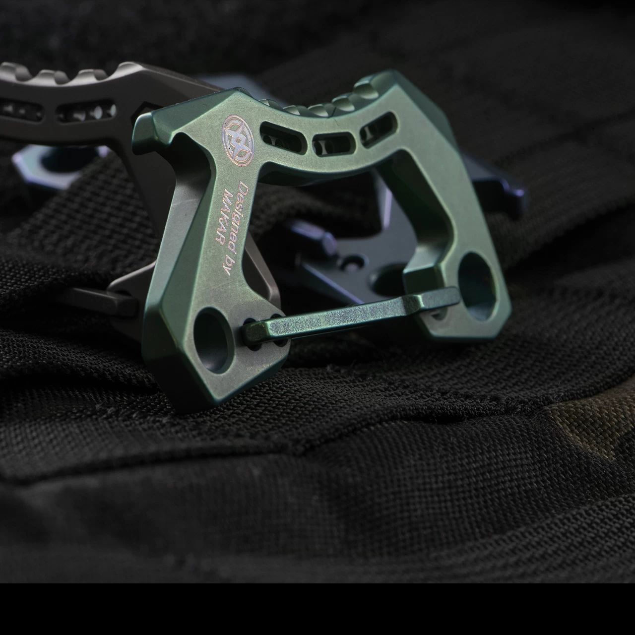 Bestech Titanium Carabiner 7 Bestech Titanium Carabiner - Image 5