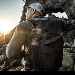 Matador Freerain 28 Waterproof Packable Backpack -Outdoor Products Sale MAT FR283001BK 31099.1634142026