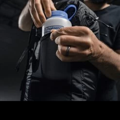 Matador Freerain 28 Waterproof Packable Backpack -Outdoor Products Sale MAT FR283001BKdet2 71947.1634142026