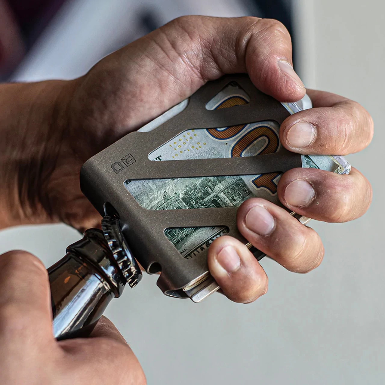 Dango MC01 Titanium Money Clip 7 Dango MC01 Titanium Money Clip - Image 5