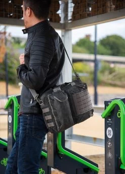 Magforce Recruit Briefcase Waxed Canvas -Outdoor Products Sale MF W0343 Boutdoor 52555.1689852909.1280.1280 79075.1689945535