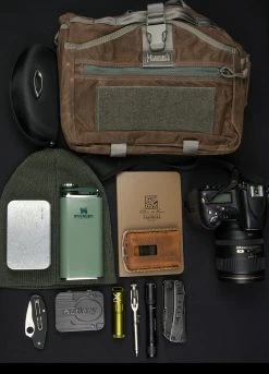 Magforce Gemini Sling Bag Waxed Canvas -Outdoor Products Sale MF W0498 BRdet7 92895.1689846938.1280.1280 94253.1689945483