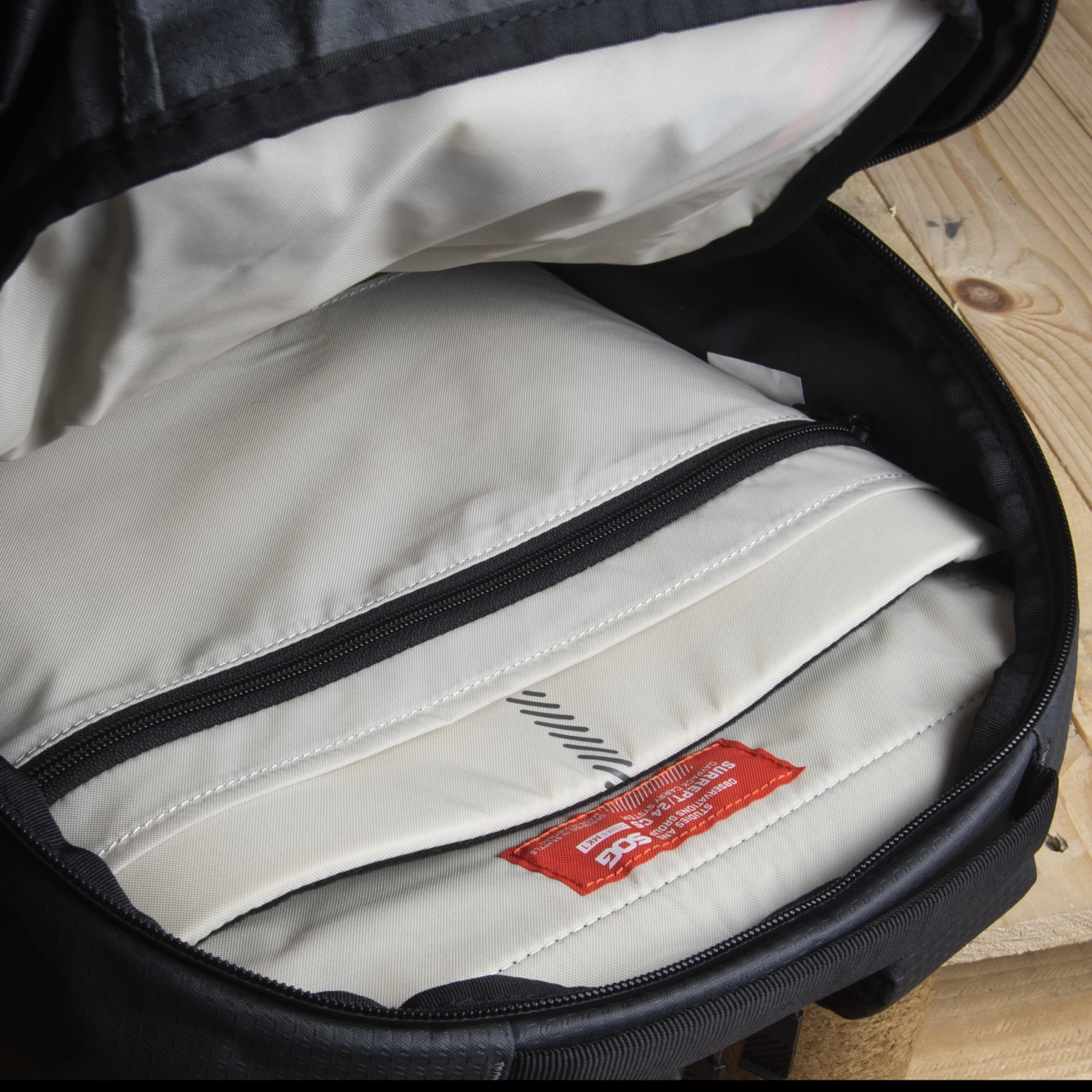 SOG Surrept 24 CS Daypack 8 SOG Surrept 24 CS Daypack - Image 6