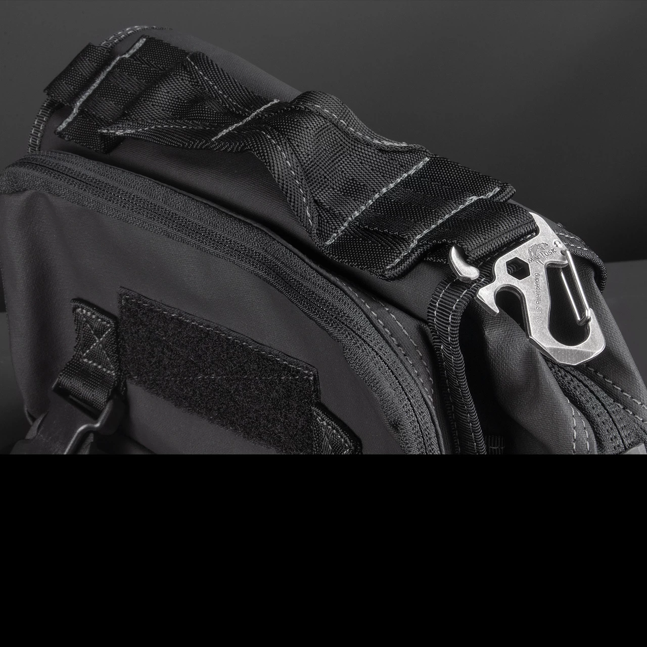 Magforce Survivor 500D Waterproof Shoulder Bag 4 Magforce Survivor 500D Waterproof Shoulder Bag - Image 2